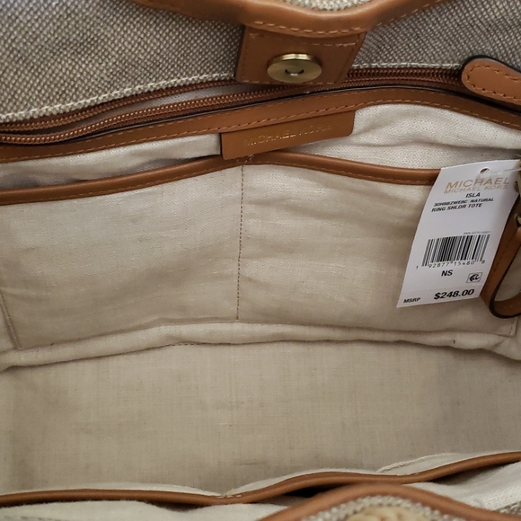 Michael Michael Kors Isla Ring shoulder Tote - Picture 6 of 10